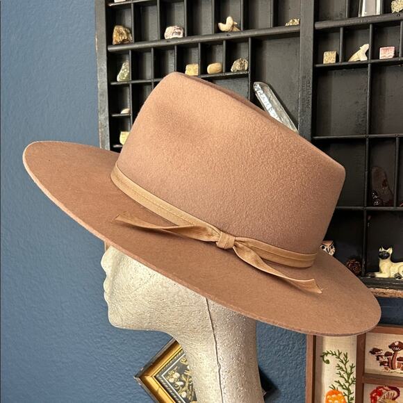 Lack of Color The Zulu Hat in Sand, 100% Australian Wool, Size Medium 57cm main image 8